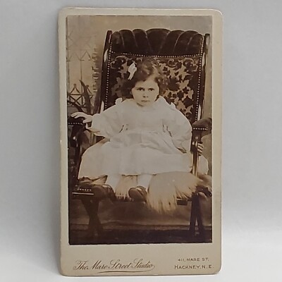 Victorian Photo CDV Pretty Moody Girl Toddler The Mare Street Studio Hackney 1/2
