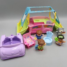 Fisher Price Little People Camping Adventure Pop Up Camper w/Sound Figures Dog