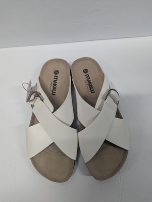 MAKAU California Slide Sandals Women Size 7M White Criss Cross Comfort Flat Sand