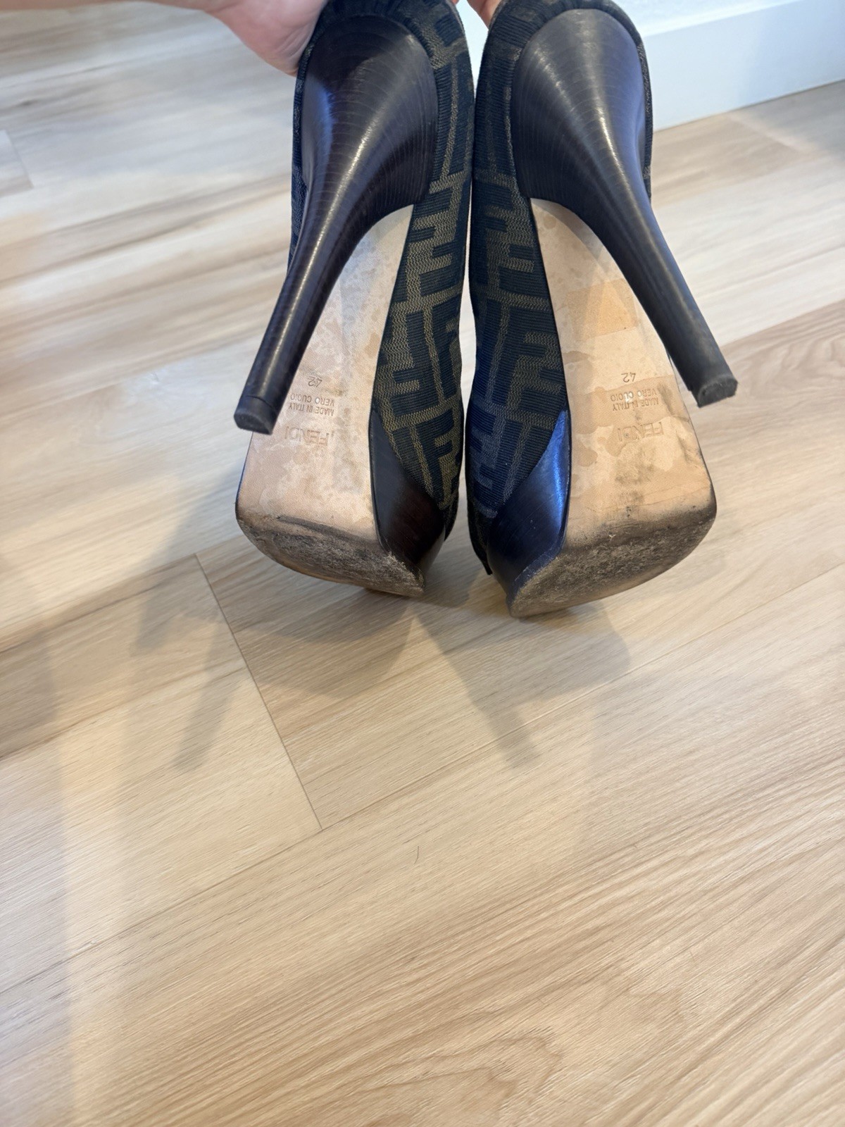 Fendi Autantik Tobacco Brown Zucca Canvas Gold Logo Platform Pumps size 42 thumbnail 8