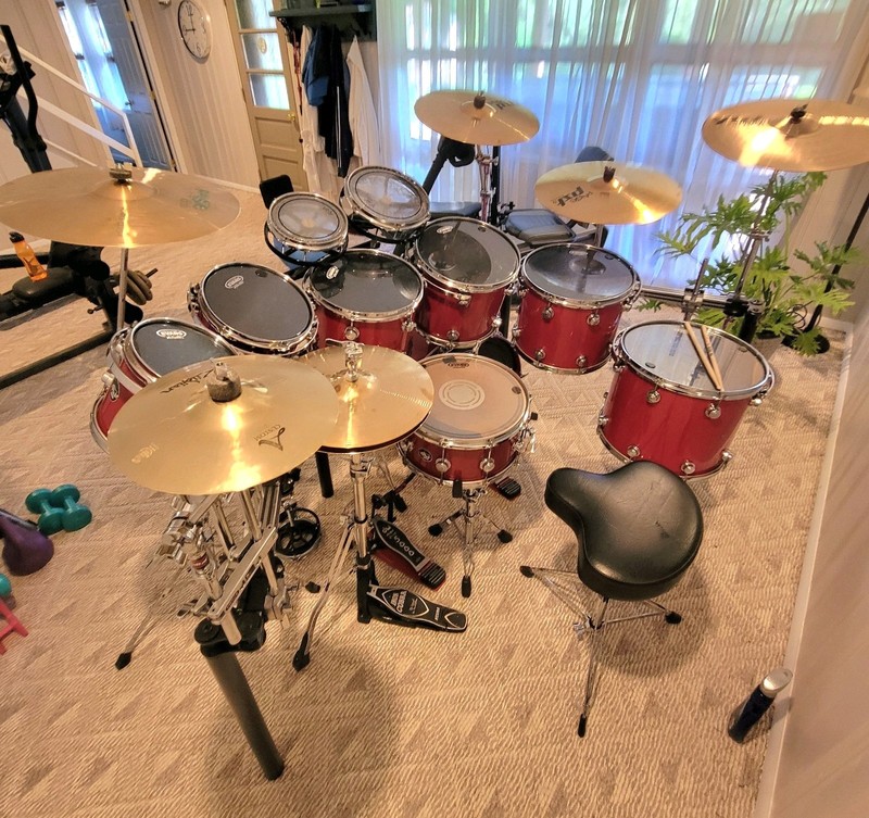 Dw "BACK BADGE" Vintage Drums Set Mid  Late 80's,Cage System. 8+pc. Exc Cond.