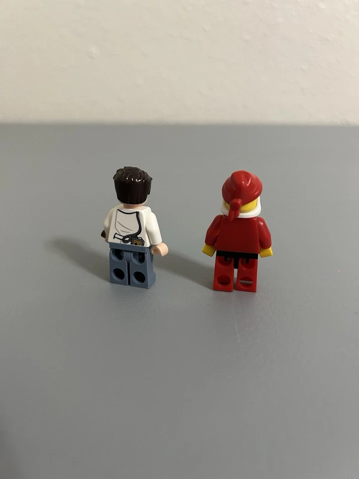 Lego Scientist 10758 Jurassic World Minifigura y Santa Claus Foto 3 de 4