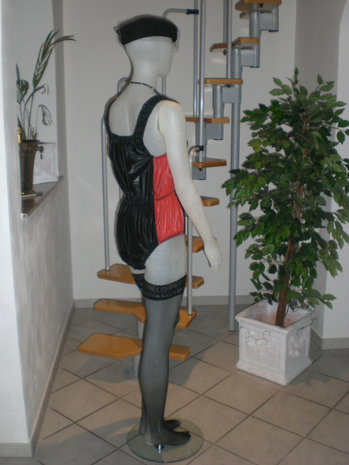 Picture 10 of 12