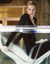 Emma Ishta "Stitchers" AUTOGRAPH Signed 8x10 Photo