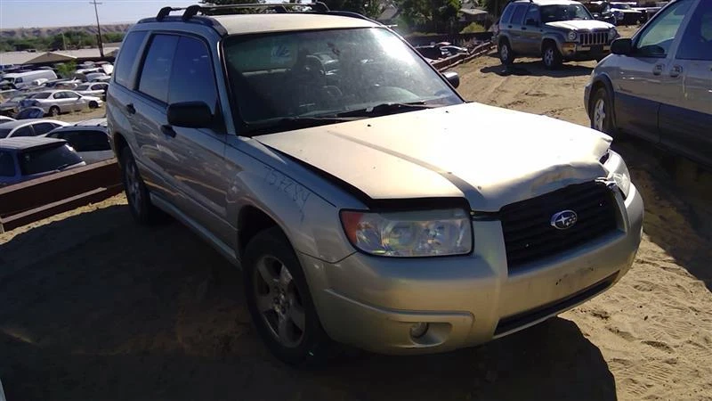 Manija de puerta exterior delantera derecha usada se adapta a: molde de montaje Subaru Forester 2006 Foto 2 de 4