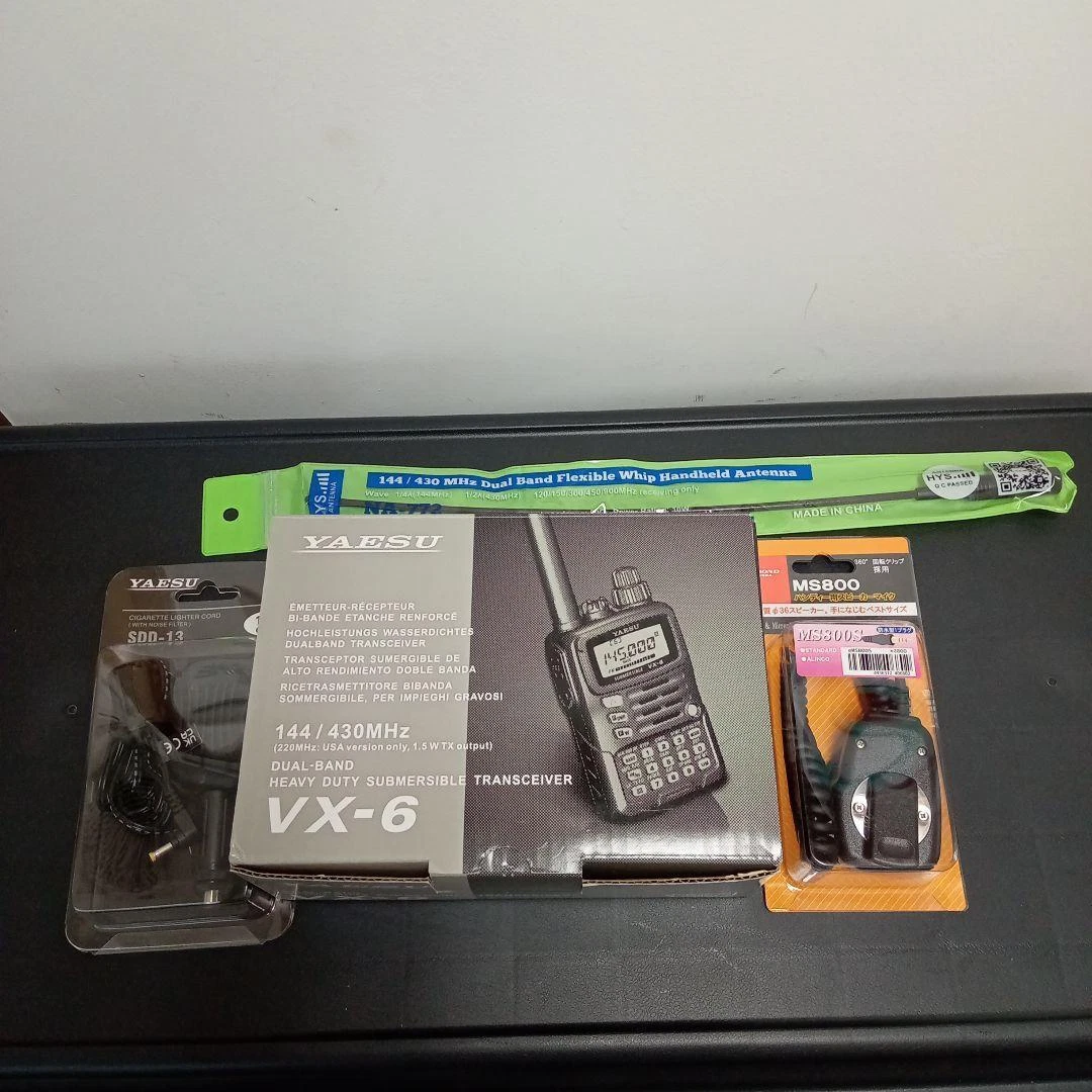 Yaesu VX-6