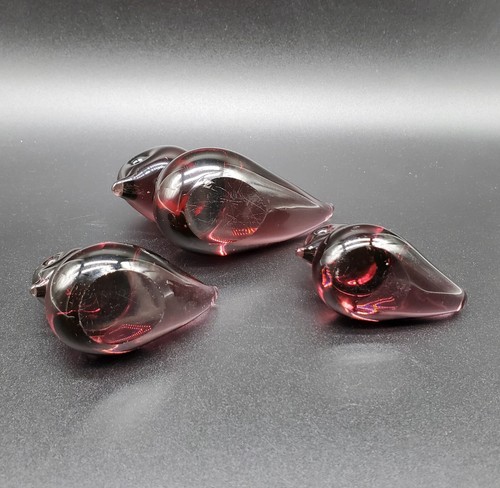 Amethyst Birds X3 Studio Glass Paperweights Mum & Babies Reijmyre Style Sweden - Picture 5 of 9