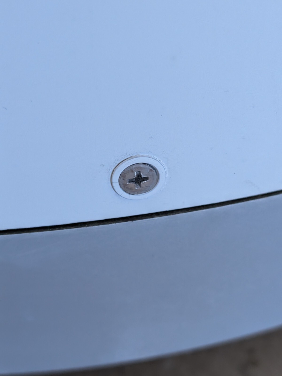 KVH TracVision TV6 Marine Satellite TV Antenna With Dome