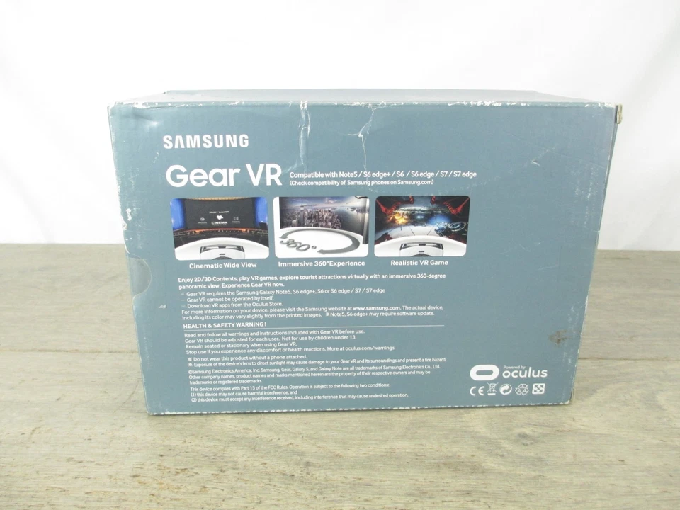 Brand New-Samsung Gear VR Oculus SM-R322- works with Note 5, S6, S7 and edge - Image 4 of 4