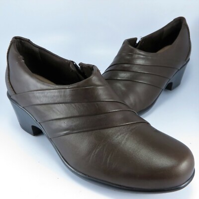 Clarks GENETTE BEND Shooties Womens Size 9M Brown Leather Side-Zip Pumps Booties