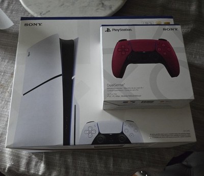 Sony PlayStation 5 Console Disc Version PS5 Brand New Remote White Red 1tb Seal
