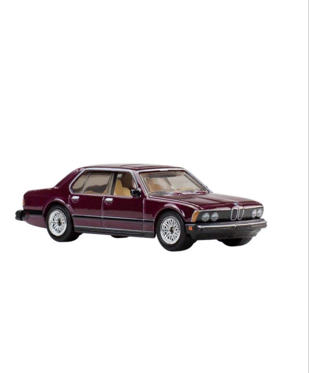 Hot Wheels Premium 2025 Pop Culture Stranger Things 1983 BMW 733i