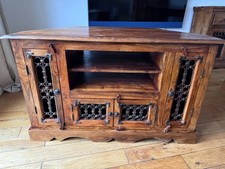 Jali Sheesham Style Solid Wood Corner TV Unit / Media Cabinet – Decorative Iron