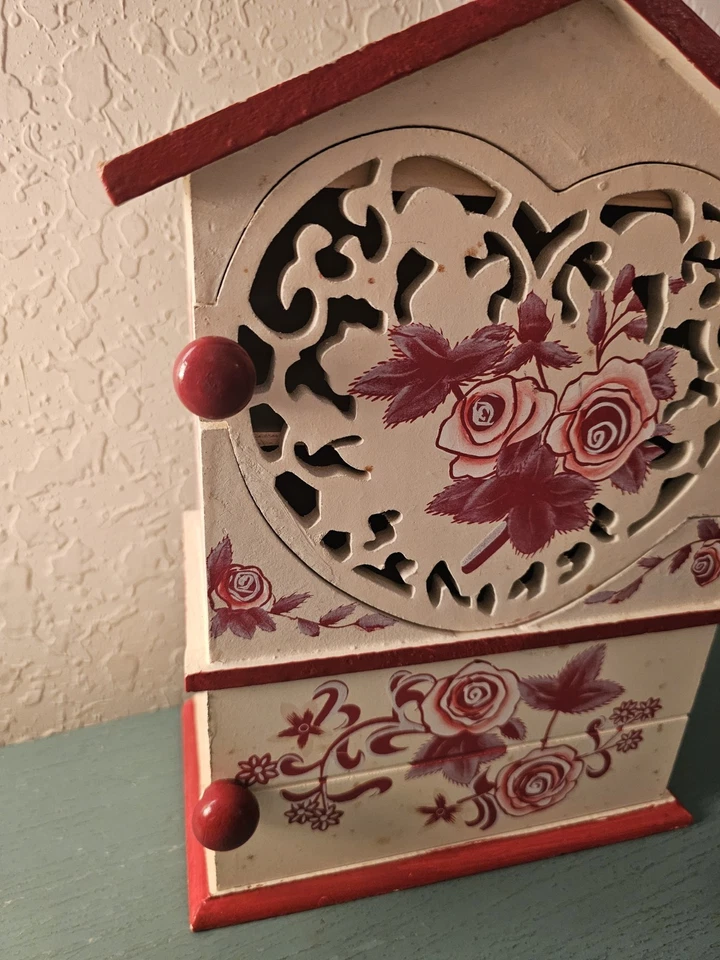 Shabby Chic FreeStanding SpiceRack/Storage Box, Red Rose & Heart Design, 2... - Image 2 of 4