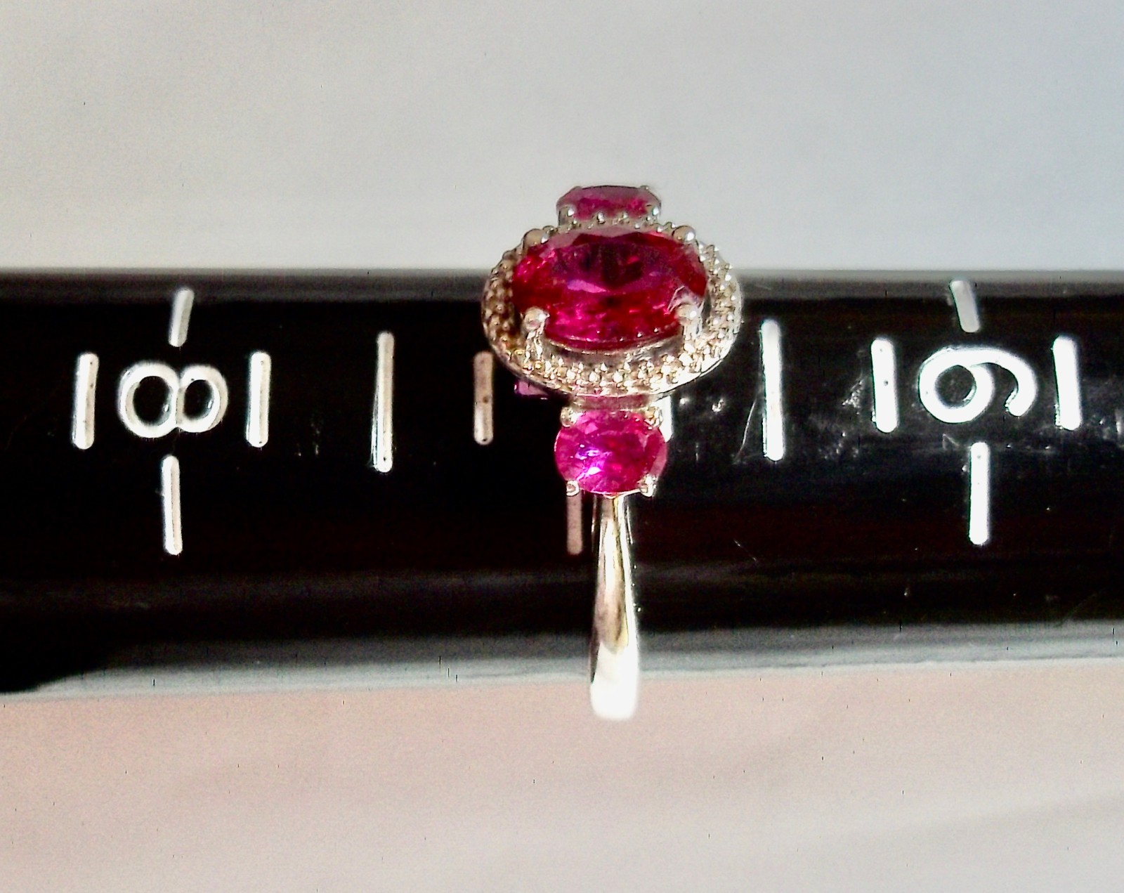 GORGEOUS  - STERLING SILVER - NATURAL RUBY  RING … - image 3