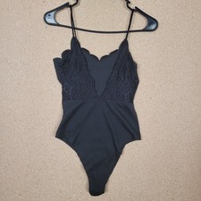Black Scalloped Lace Trim Ribbed Bodysuit - V-Neck Camisole Style - Small