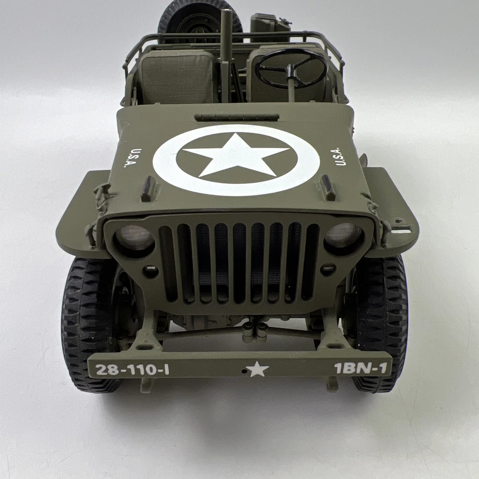 Jeep Danbury Mint Segunda Guerra Mundial réplica MBI 1994 2040190 ABAJO: Foto 3 de 4