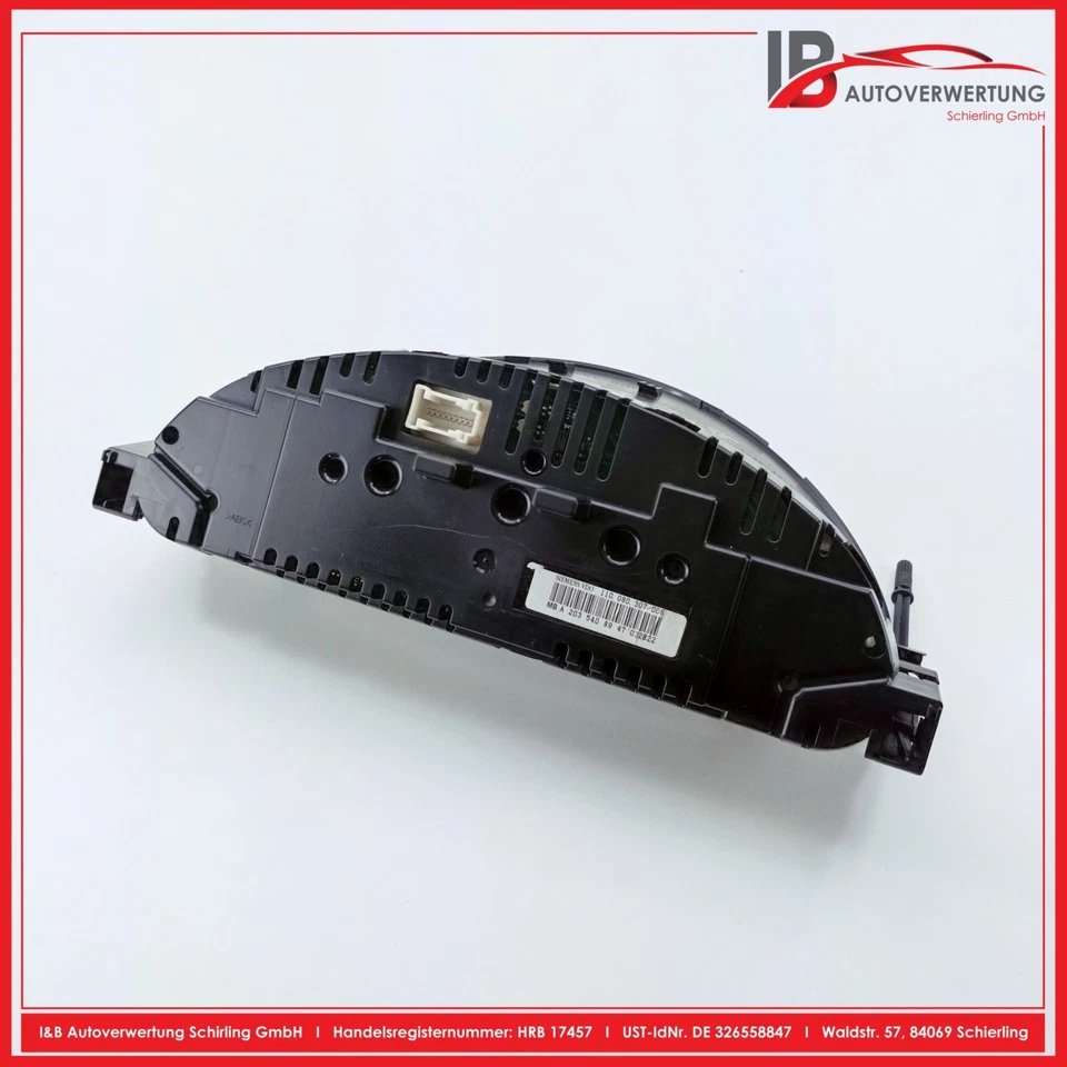 Velocímetro MERCEDES BENZ CLASE C CUPÉ CL203 C230 Km: 172.807 2035408947 ORIGINAL Foto 3 de 4