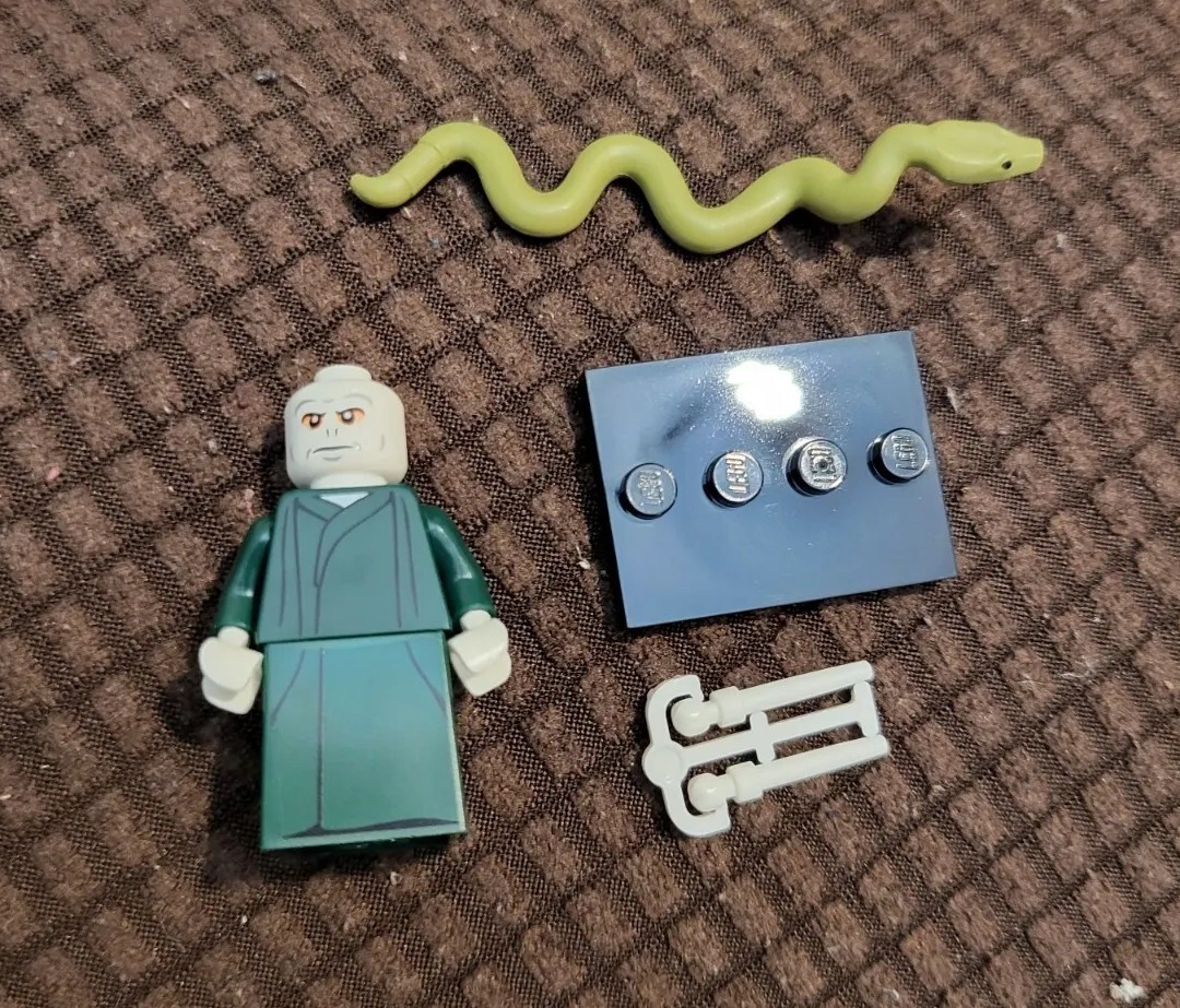 The neme is YAZAWA ［LD］ The neme is YAZAWA ［LD］ Lego Lloyd 9780756698126 Green Ninja ZX