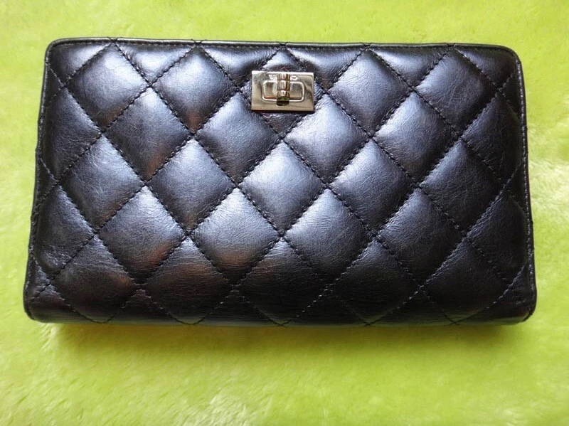 chanel wallet used mens