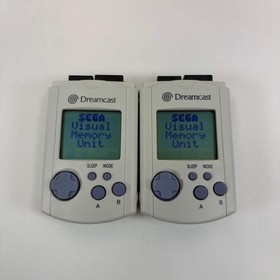 White Sega Dreamcast In Box With 2 Controllers 2 Memory Cards and 1 Rumble Pack