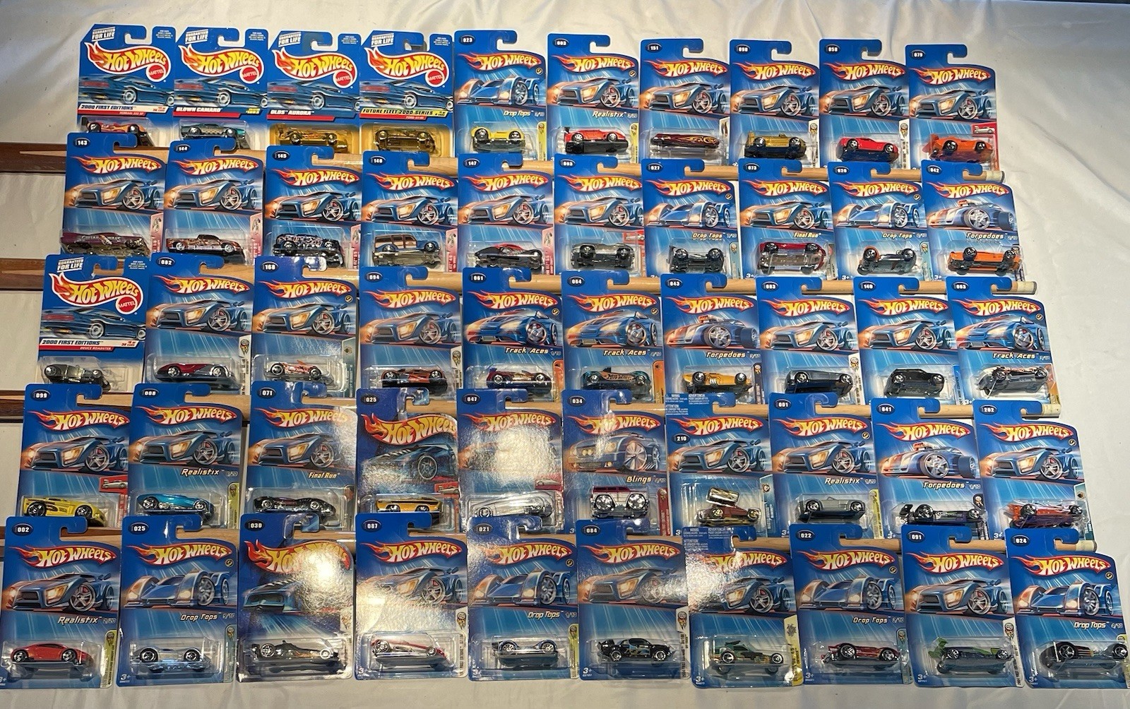 Hot Wheels Lot of 50 Carded. No Duplicates. Crank Itz 1-5 Ferrari Track Aces