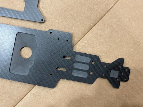 Carbon fiber Drag racing Chassis long wheelbase for Traxxas Jato 2.5 / 3.3 - Picture 3 of 7