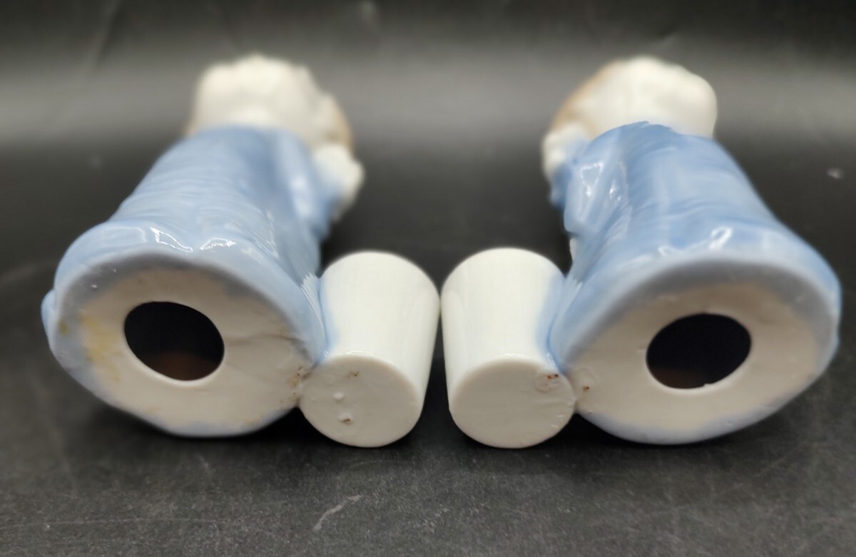 Vtg Colonial Set Blue And White Boy Angle Candle Stick Holders