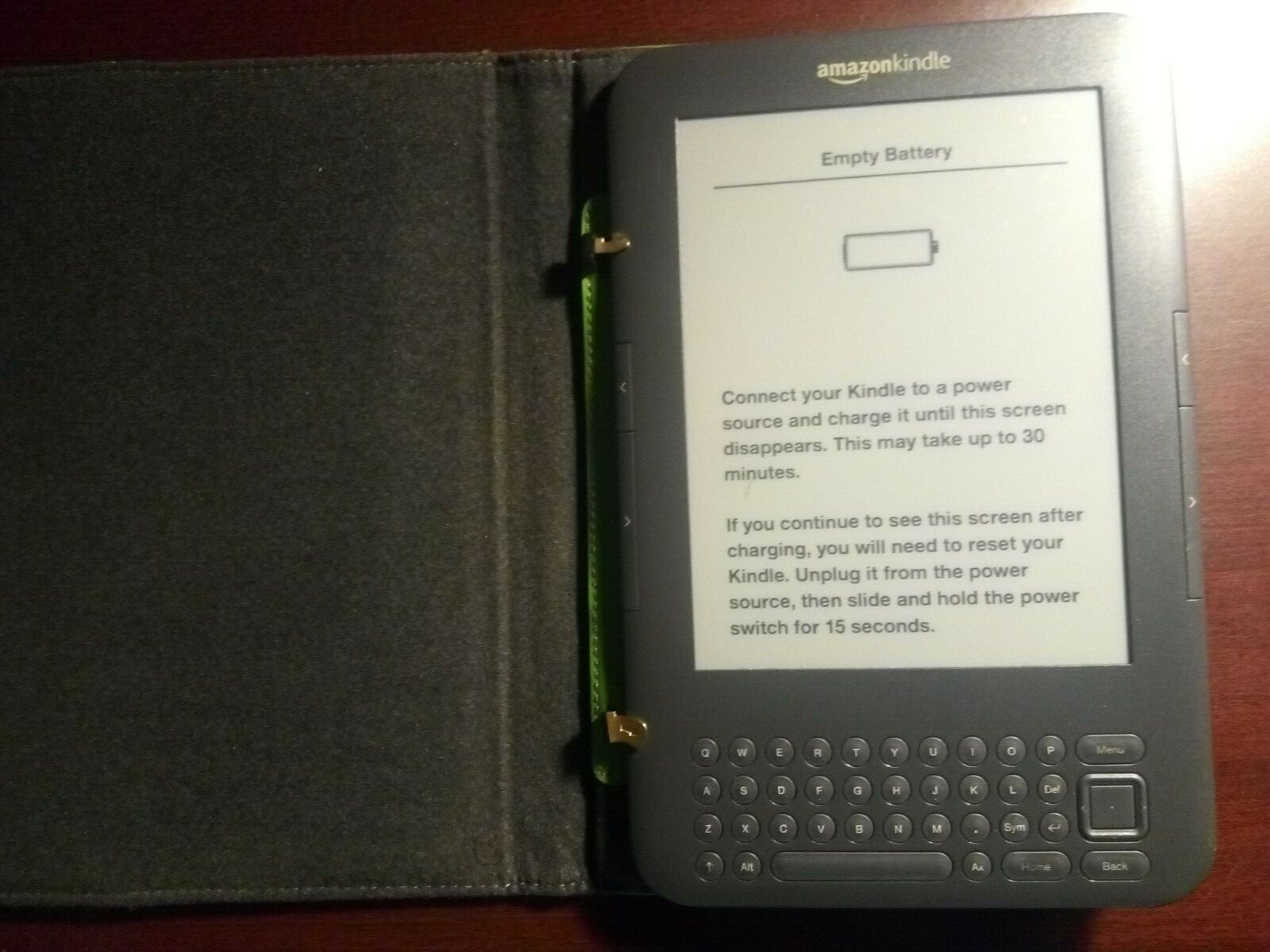 Amazon Kindle E-reader 3rd Gen - Lightweight and Advanced Reading Device-image