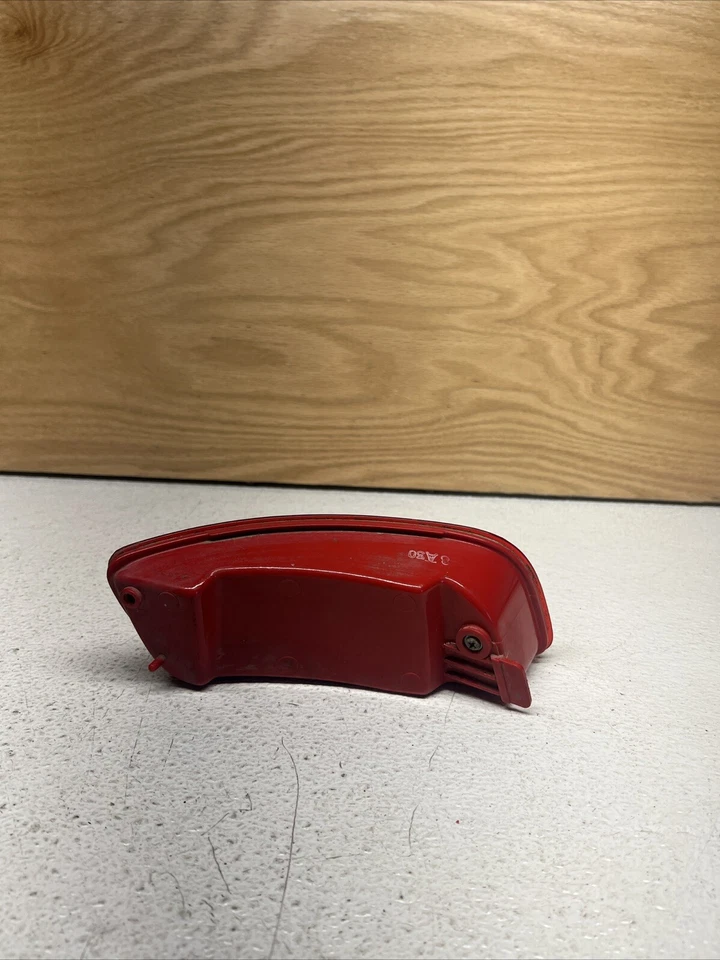 Rear Bumper Reflector Right Passenger for 07-09 Hyundai Santa Fe - Изображение 3 из 4