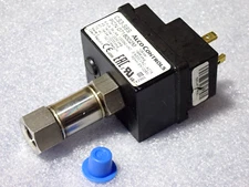 ALCO Controls CS3-S8S PRESSURE SWITCH PRESSURE LIMITER 108 BAR 1566 PSIG NEW