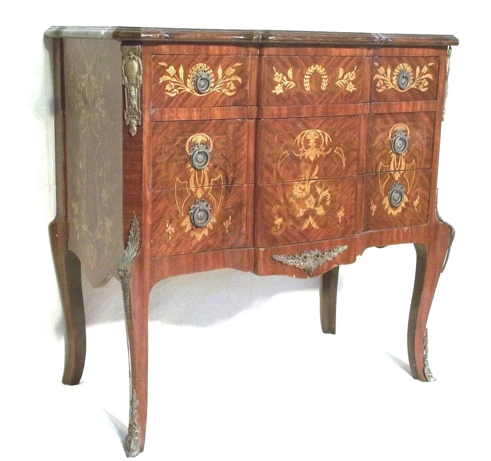 CAJONERA VINTAGE LOUIS XV CON 3 CAJONES CON SOPORTES DE LATÓN Foto 2 de 4