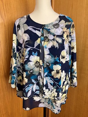 Blusa vaporosa ligera de mujer azul con estampado floral flores talla XL