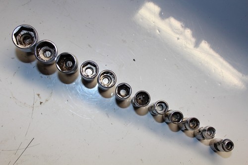 SNAP-ON TOOLS 1/4" Drive 12- 6-Point Metric Shallow Universal Socket SET 12pc US - Picture 2 of 5