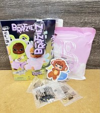 Bratz Bratziez Iconz Bestiez Fashion Monkey MEYGAN Keychain SEALED BAG - READ