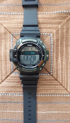 Casio Illuminator Watch Men SGW-300H 50mm Black Green Tone New Battery