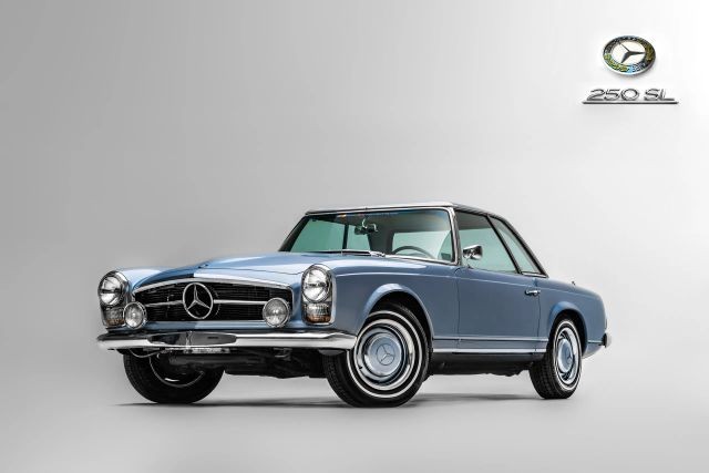 1967 Mercedes Benz 250SL .