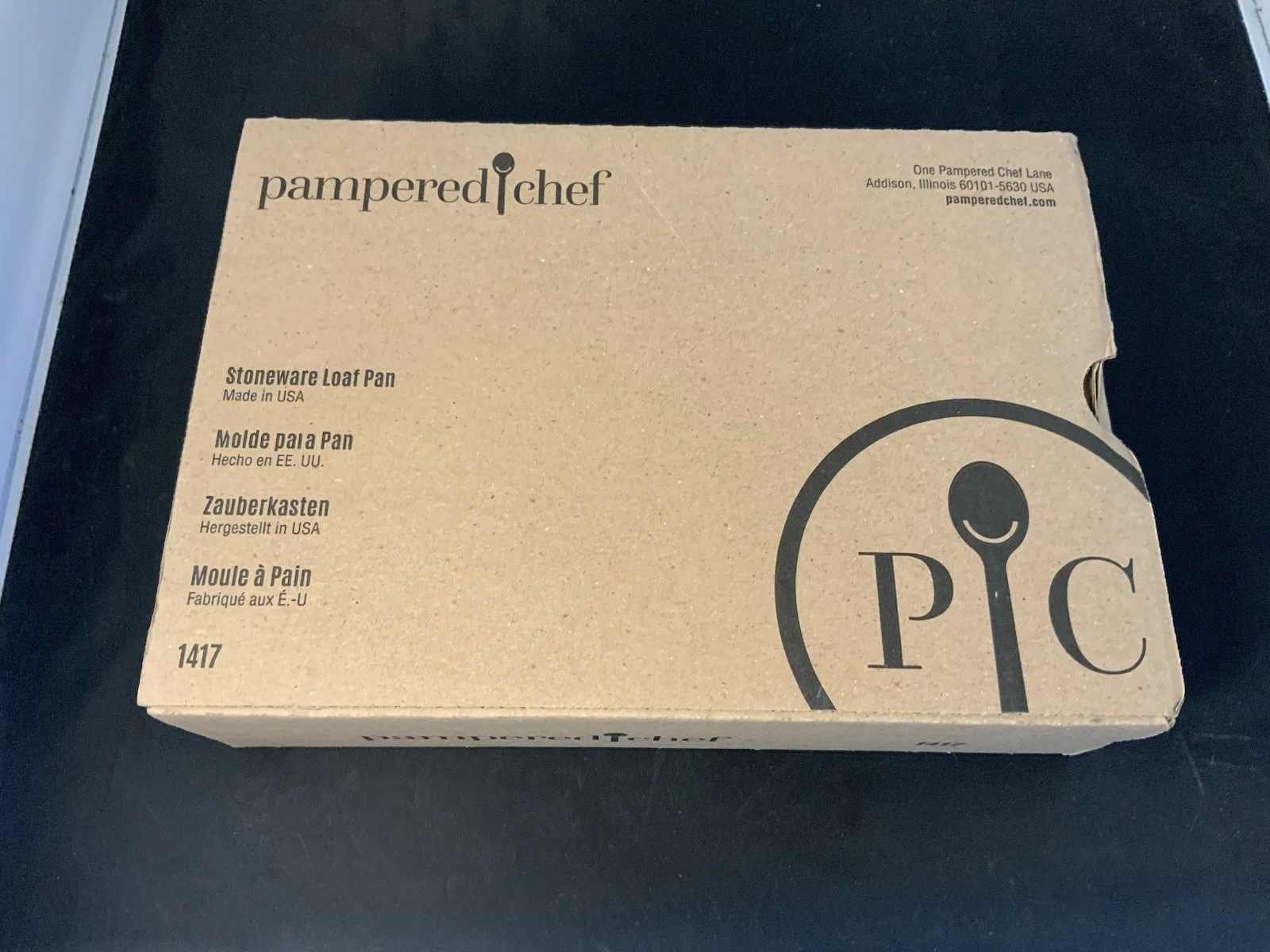 The Pampered Chef Stoneware Loaf Pan Classics Collection 1417 BRAND NEW IN BOX!
Opens in a new windo
