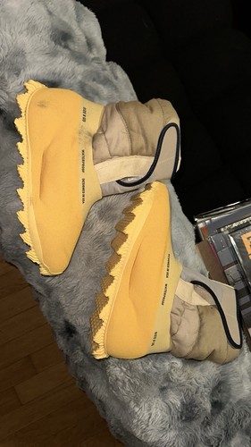 adidas Yeezy Knit Runner Boot Size 8