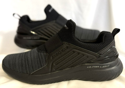 Sketchers Ultra Light Slip In Shoes Men's Size 10
