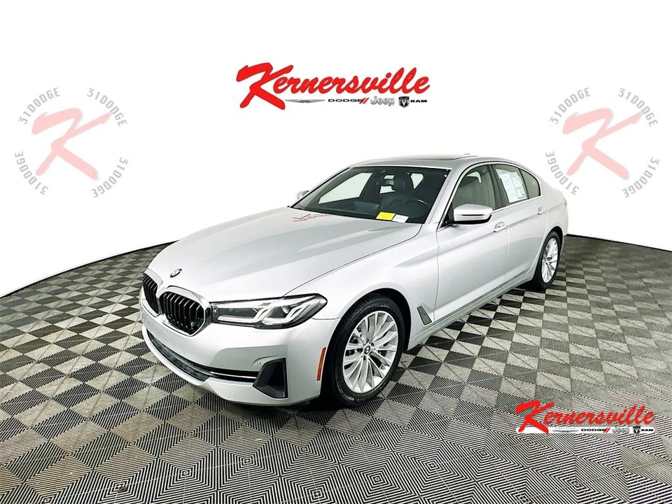 2021 BMW 5-Series 530i RWD 4dr Sedan Keyless Entry Bluetooth Heated Seats KCDJR Foto 3 de 4