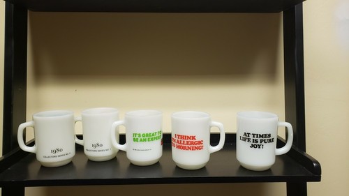 5 ANCHOR HOCKING SNOOPY PRESIDENT MILK GLASS MUGS & MORE - Picture 5 of 8