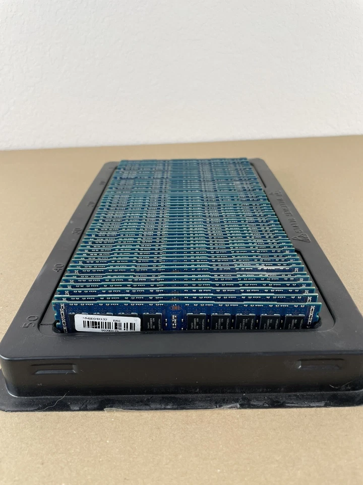 LOT (50) Hynix 4GB 2Rx8 PC3L-10600R DDR3 ECC REG RAM HMT351R7BFR8A-H9 MMSD34X132 - Image 3 of 3