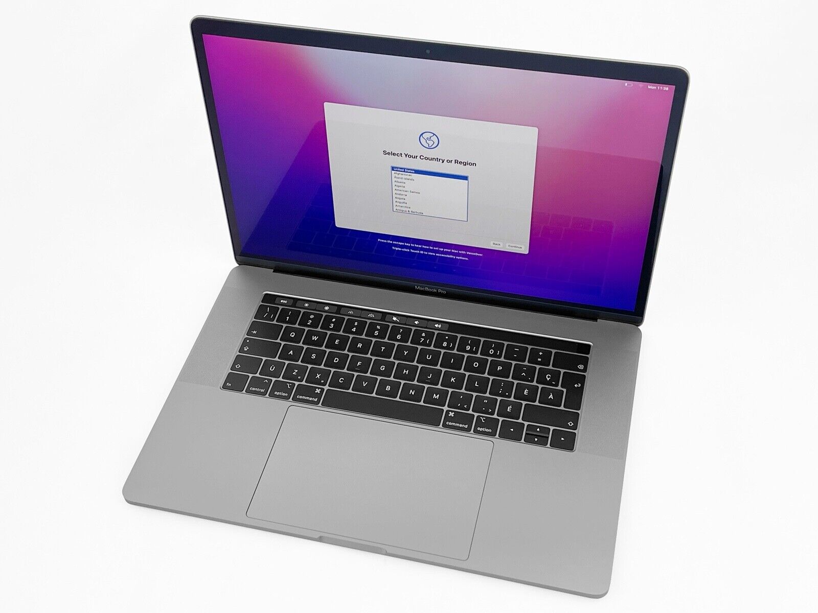 MacBook Pro 15-inch 2018 i9 32GB SSD 1TB-