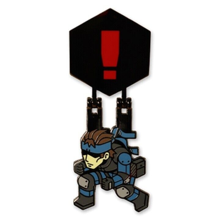 Metal Gear Solid Just A Cardboard Box Hinged Pin Solid Snake