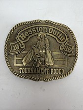  NOS PRCA  1985 HESSTON OUTFIT TOURNAMENT RODEO  COLLECTOR BUCKLE Series 1