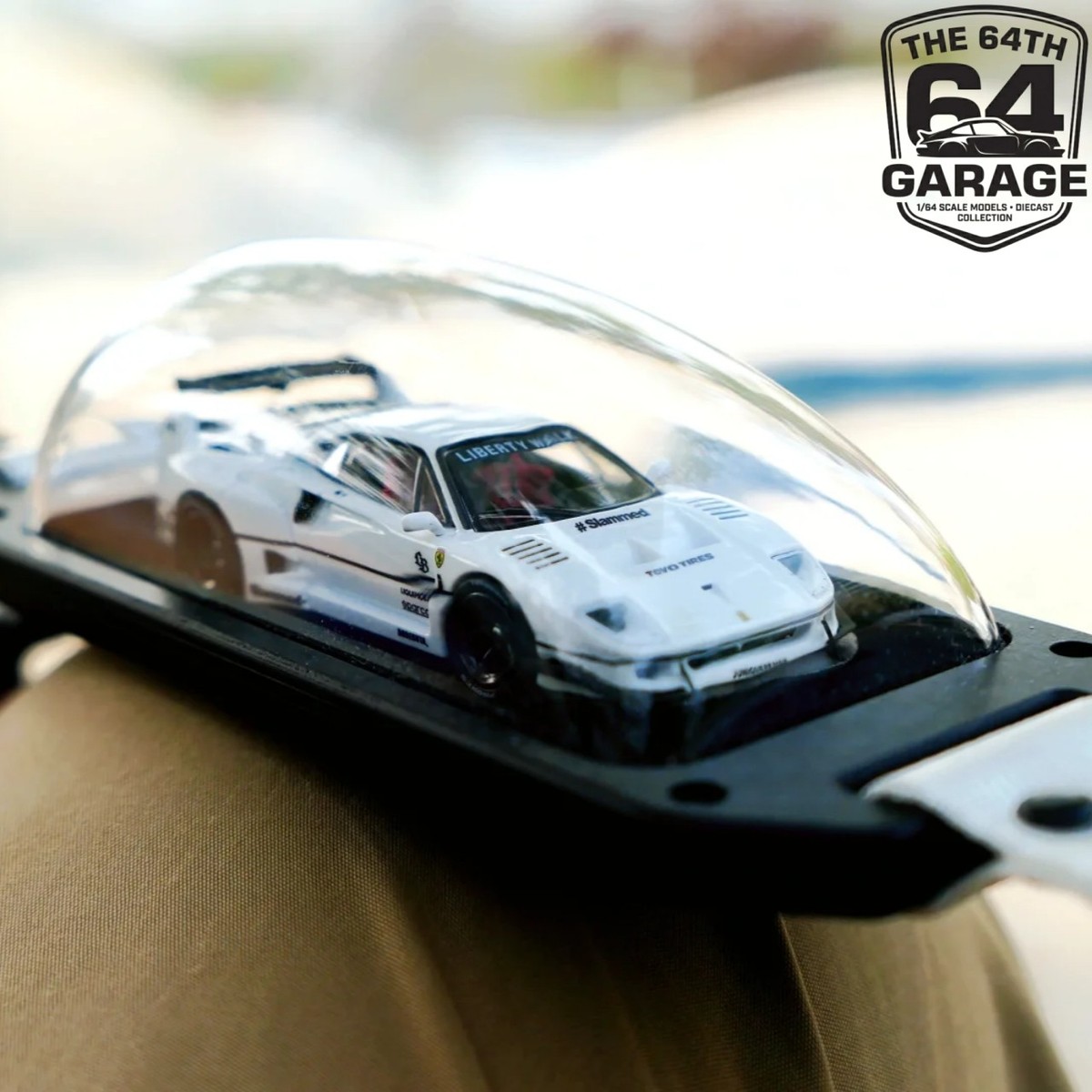 INNO64 D/STANS 1/64 Liberty Walk LB F40 White Wearable HEC 2026
