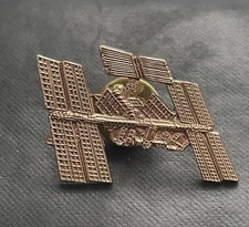 Vintage Skylab Space Station Pin NASA Space Race Rockets Memorabilia Apollo