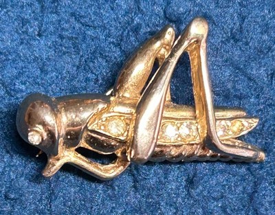 Vintage Grasshopper Pin Brooch Gold Tone Rhinestones Figural with 3D Detailed