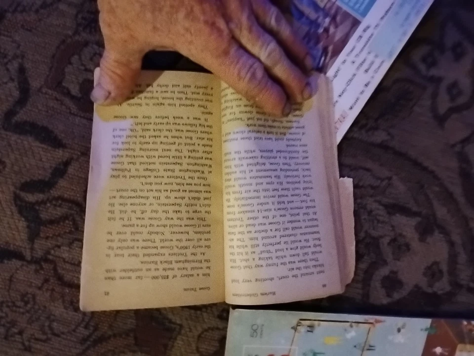 Винтажный HARLEM GLOBETROTTERS ~ George Vecsey ~ первый принт 1970 Scholastic - Изображение 4 из 4